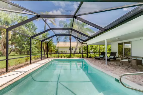 3871 SE Fairway W, Stuart, FL 34997 photo 17
