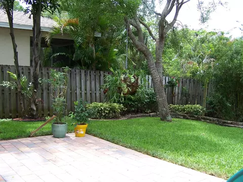 2486 SE Springtree Pl, Stuart, FL 34997 photo 7