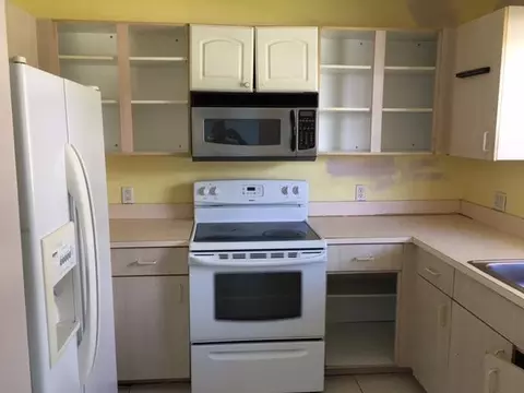 705 S Orange Ave, Jupiter, FL 33458 photo 3