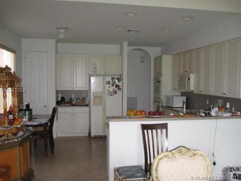825 SE Fleming Way, Stuart, FL 34997 photo 4
