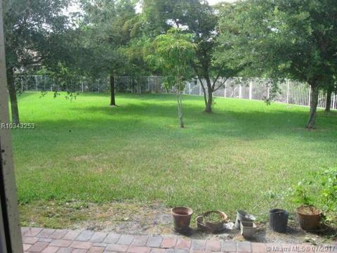 825 SE Fleming Way, Stuart, FL 34997 photo 3