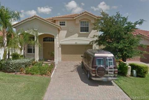 825 SE Fleming Way, Stuart, FL 34997 photo 1