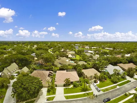 217 Shorewood Way, Jupiter, FL 33458 photo 23