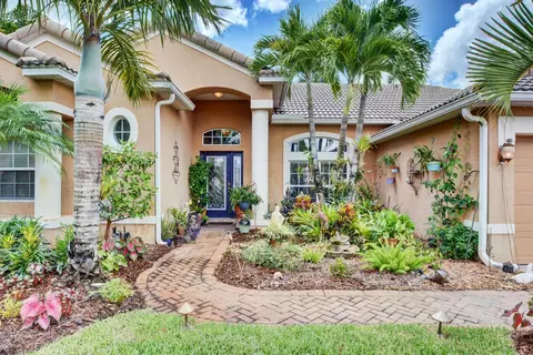 8345 SW Sundance Cir, Stuart, FL 34997 photo 4