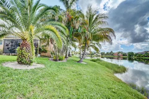 8345 SW Sundance Cir, Stuart, FL 34997 photo 5
