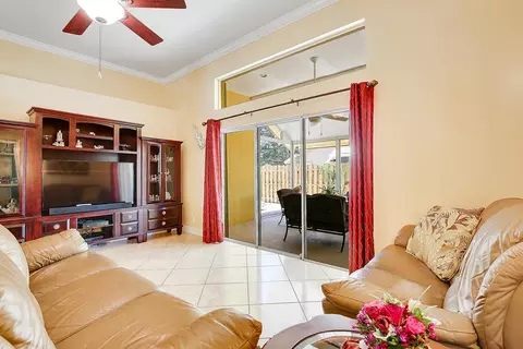 6034 Pompano St, Jupiter, FL 33458 photo 13