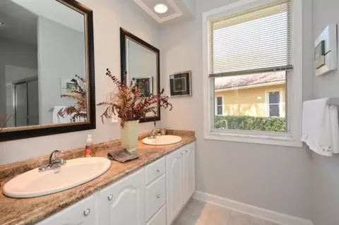 147 Victorian Ln, Jupiter, FL 33458 photo 13