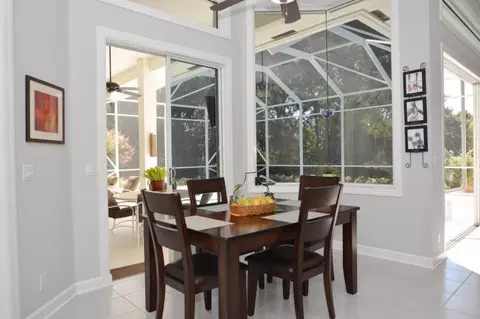 147 Victorian Ln, Jupiter, FL 33458 photo 9
