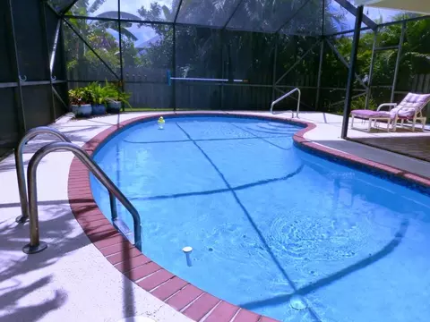 122 W Rubber Tree Dr, Lake Worth, FL 33467 photo 3
