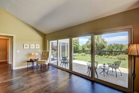 225 Ridge Rd, Jupiter, FL 33477 photo 7