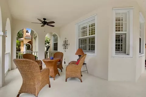 162 San Remo Dr, Jupiter, FL 33458 photo 2