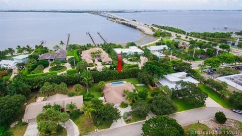 4 Fieldway Dr, Stuart, FL 34996 photo 2