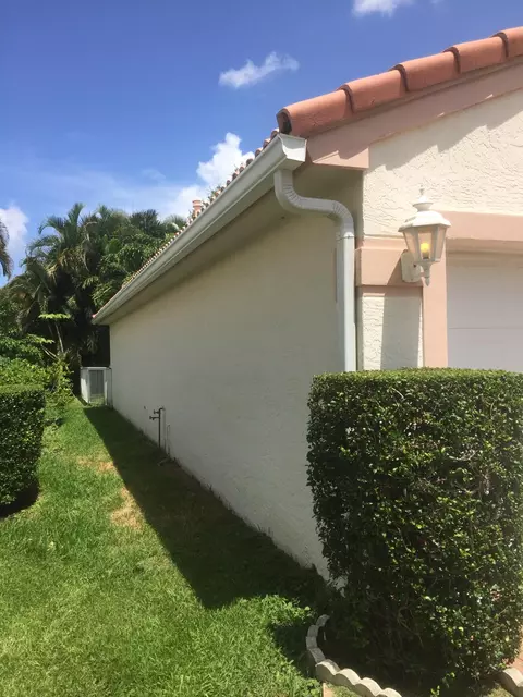 114 Springwater Dr, Jupiter, FL 33458 photo 5
