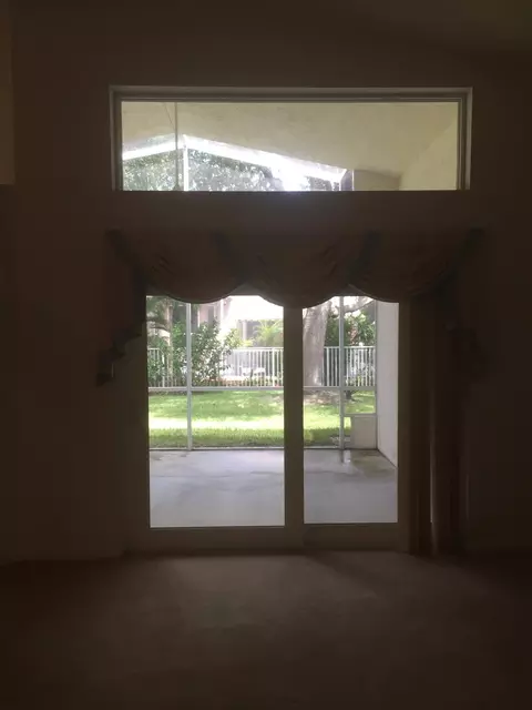 114 Springwater Dr, Jupiter, FL 33458 photo 12