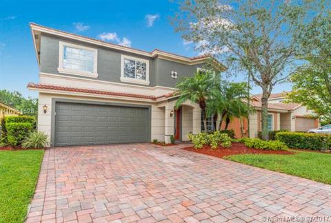 5483 SE Graham Dr, Stuart, FL 34997 photo 2