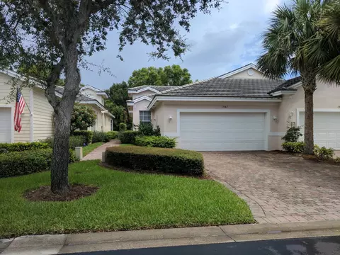 1547 SE Tidewater Pl, Stuart, FL 34997 photo 2