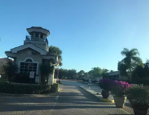 5034 Solar Point Dr, Greenacres, FL 33463 photo 3
