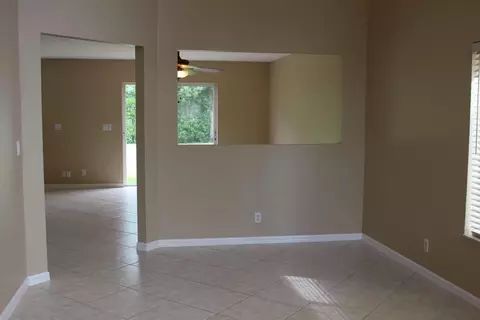 4574 SE Graham Dr, Stuart, FL 34997 photo 6