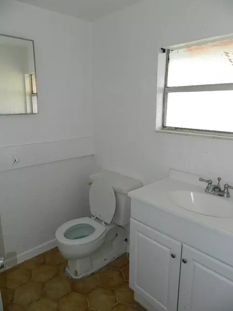 5544 SE 47th Ave, Stuart, FL 34997 photo 10