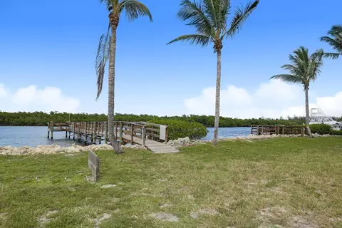 5242 SE Nassau Ter, Stuart, FL 34997 photo 7