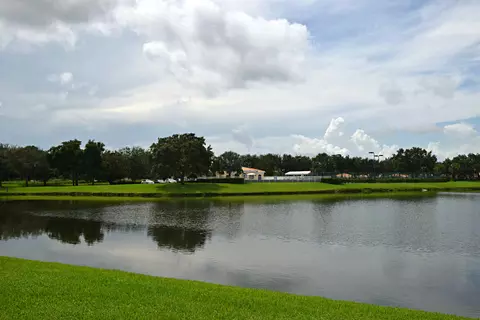 1250 SW Eagleglen Pl, Stuart, FL 34997 photo 5