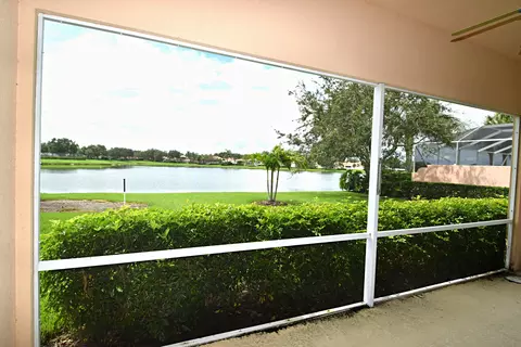 1250 SW Eagleglen Pl, Stuart, FL 34997 photo 9
