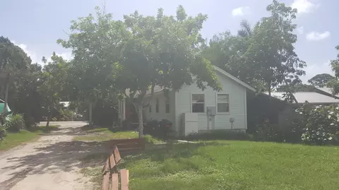 4974 SE Grouper Ave, Stuart, FL 34997 photo 5