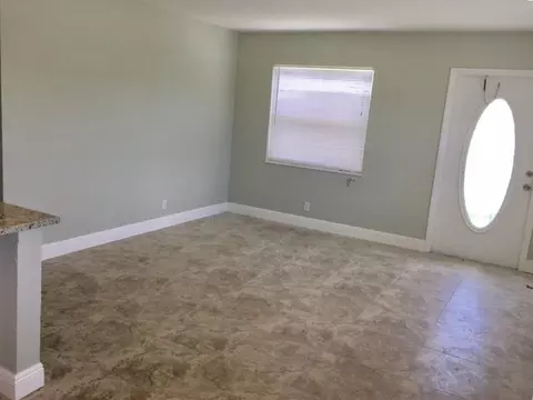 207 5th St, Jupiter, FL 33458 photo 6