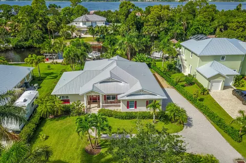1980 NW Pine Tree Way, Stuart, FL 34994 photo 2