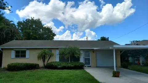 2309 SE Madison St, Stuart, FL 34997 photo 1