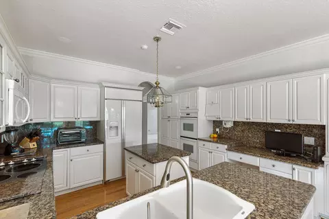 108 Commodore Dr, Jupiter, FL 33477 photo 26