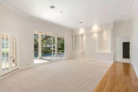 108 Commodore Dr, Jupiter, FL 33477 photo 12