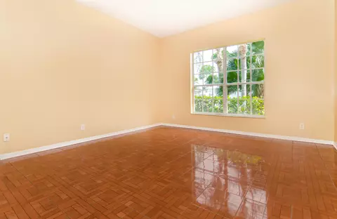 6329 Dimond St, Jupiter, FL 33458 photo 5