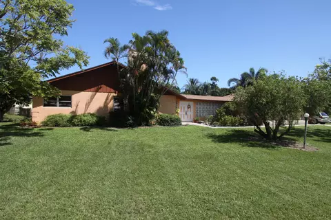 3064 SE Quanset Cir, Stuart, FL 34997 photo 1