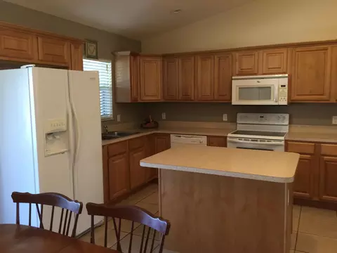 1135 Chobee St, Okeechobee, FL 34974 photo 5