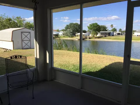 1135 Chobee St, Okeechobee, FL 34974 photo 3