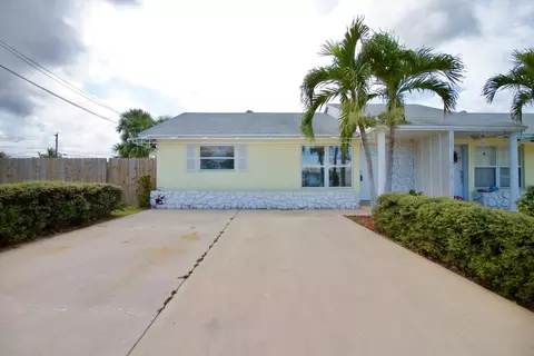 4864 SE Bollard Ave, Stuart, FL 34997 photo 1