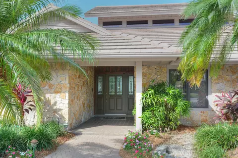6580 SE Winged Foot Dr, Stuart, FL 34997 photo 3