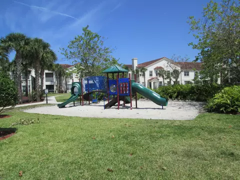 624 SE Prescott Pl, Stuart, FL 34994 photo 11