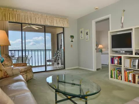 4590 NE Sandpebble Trce #401, Stuart, FL 34996 photo 4