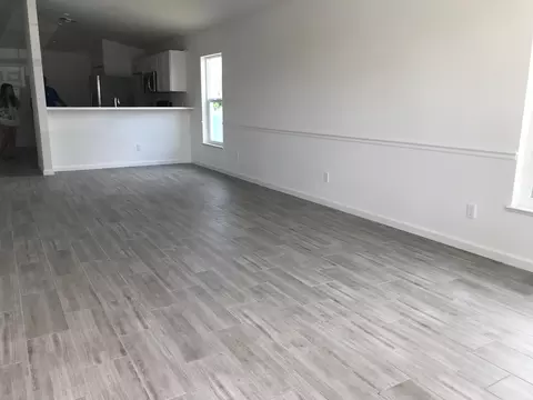 4827 SE Isabelita Ave, Stuart, FL 34997 photo 4