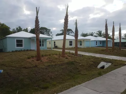 4837 SE Isabelita Ave, Stuart, FL 34997 photo 9