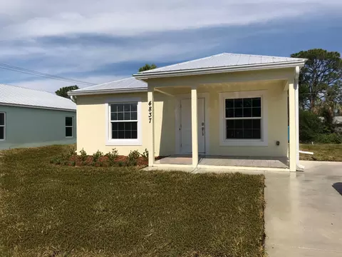 4837 SE Isabelita Ave, Stuart, FL 34997 photo 1