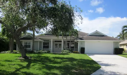 3662 SE Forecastle Ct, Stuart, FL 34997 photo 1