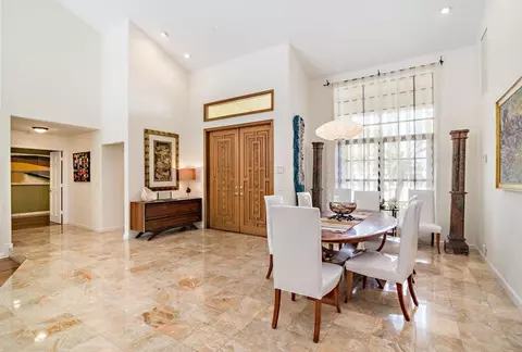 112 Olympus Cir, Jupiter, FL 33477 photo 4