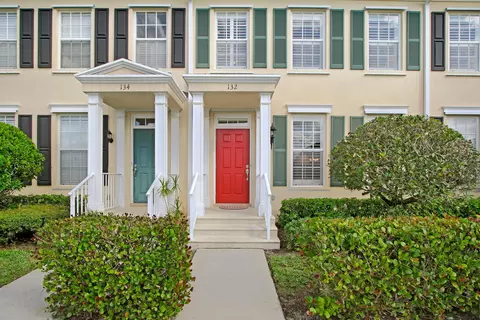 132 Wentworth Ct, Jupiter, FL 33458 photo 2
