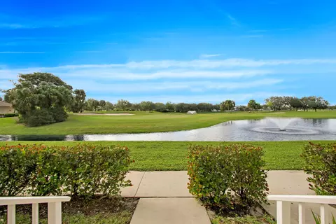 132 Wentworth Ct, Jupiter, FL 33458 photo 3