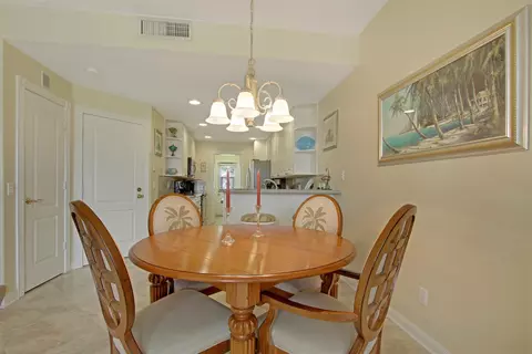 132 Wentworth Ct, Jupiter, FL 33458 photo 7