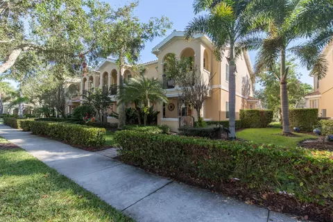 4115 Community Dr, Jupiter, FL 33458 photo 2