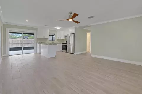 508 W Whitney Dr, Jupiter, FL 33458 photo 5